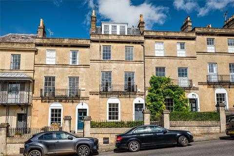 5 bedroom terraced house for sale