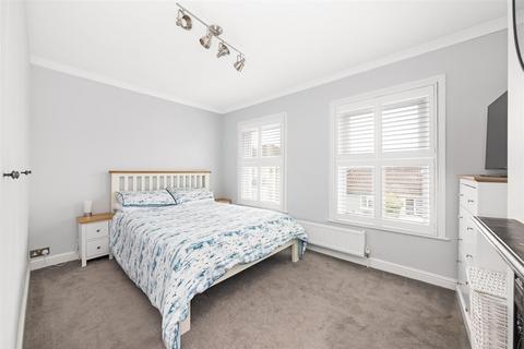 55 Addison Road, Caterham, CR3 5LU