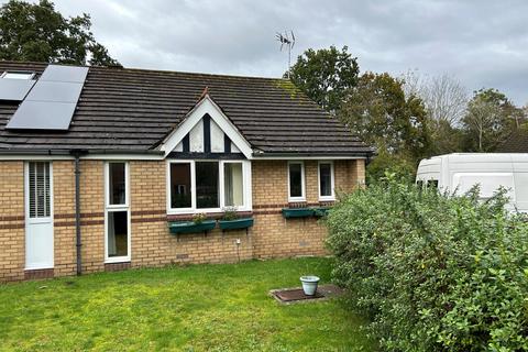 2 bedroom semi-detached bungalow for sale, Alder Close, Dibden Purlieu SO45