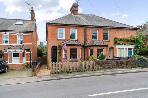 2 bedroom end of terrace house for sale, Upper Hale Road, Farnham, Surrey, GU9