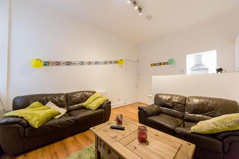 3 bedroom flat to rent, £125pppw, Dinsdale Road, Sandyford