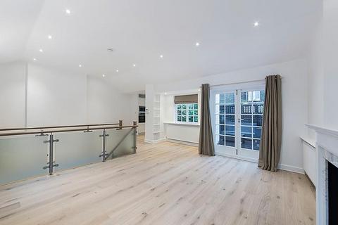 2 bedroom end of terrace house for sale, Henniker Mews, London, SW3