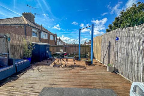 3 bedroom terraced house for sale, Victoria Avenue, Hastings