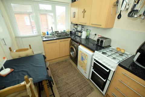 2 bedroom flat for sale, Highdale Manor, Scarborough YO12