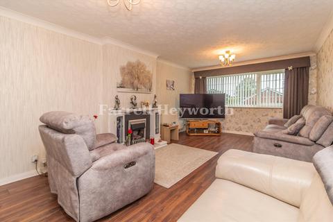 2 bedroom bungalow for sale, St. Catherines Close, Leyland PR25