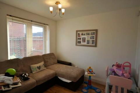 3 bedroom house to rent, Knights Road, Chellaston, Derby, Derbyshire, DE73