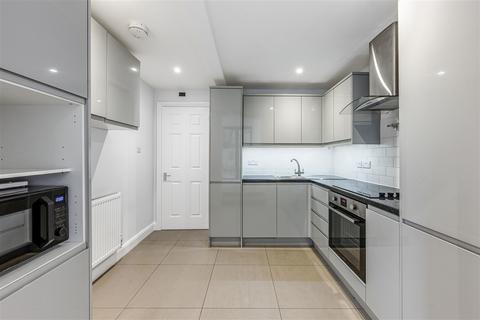 2 bedroom flat to rent, Shepherd's Bush W12 W12