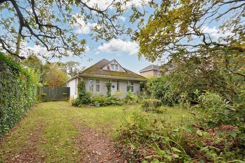 4 bedroom detached bungalow for sale, Broadstone