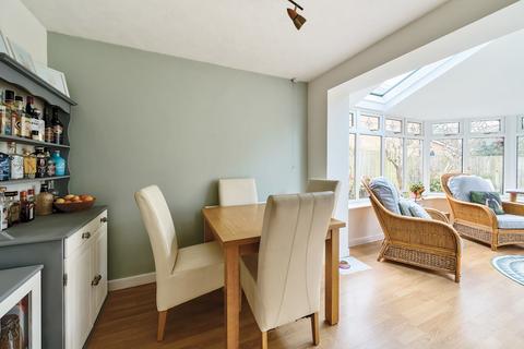96 Barons Mead, Southampton, SO16 9TD