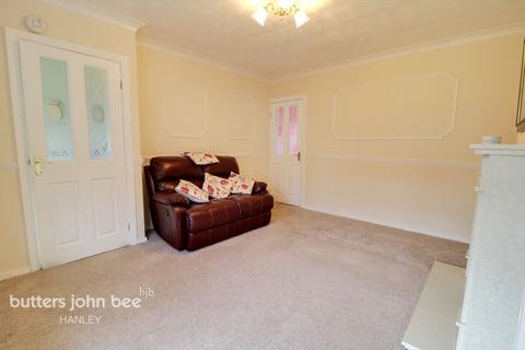 2 bedroom semi-detached house for sale, Petersfield Road, Stoke-On-Trent ST6 6SR