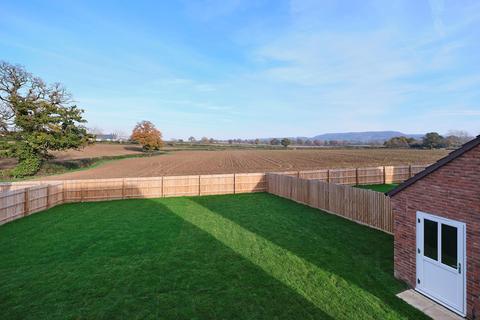 5 bedroom detached house for sale, Newport, Gloucestershire, GL13