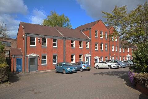 Office to rent, Office 4 , Centre Court, Vine Lane, Halesowen, West Midlands, B63 3EB