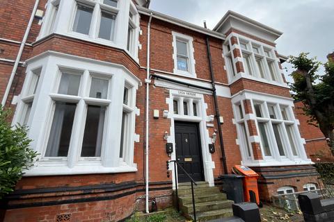 2 bedroom flat for sale, Saxby Street, Leicester LE2