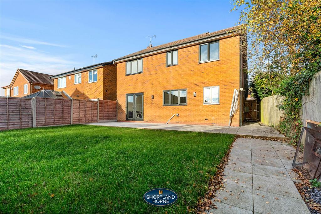1 Morgan Close (24 of 29).jpg