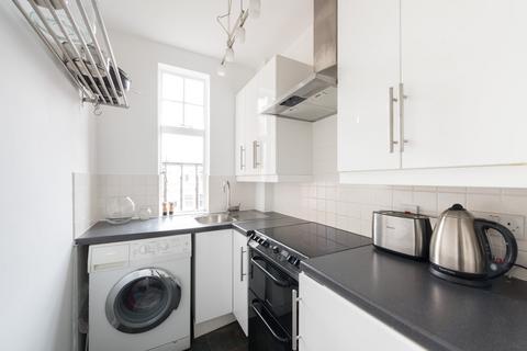 1 bedroom apartment to rent, Belsize Grove, London, NW3