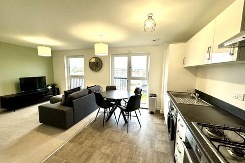 2 bedroom flat to rent, Goldcrest Place, Edinburgh EH4