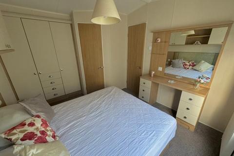 2 bedroom static caravan for sale, St Osyth Beach Holiday Park