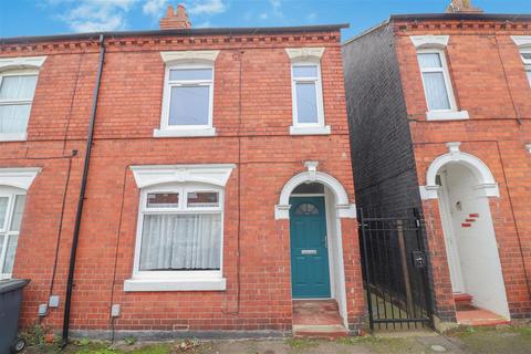 3 bedroom end of terrace house for sale, Whitworth Road, Wellingborough NN8