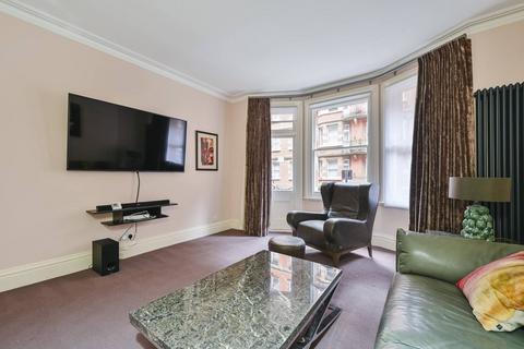 3 bedroom flat for sale, Clarence Gate Gardens, Baker Street, London, NW1