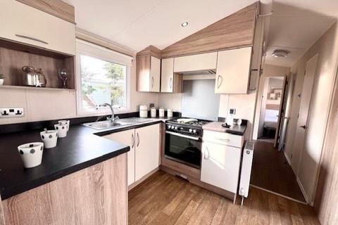 3 bedroom static caravan for sale, Steeple Bay Holiday Park