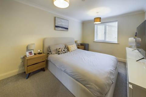 2 bedroom apartment for sale, Breffni Court, Hemel Hempstead