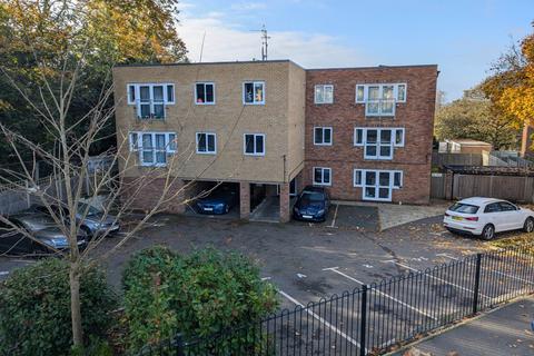 2 bedroom apartment for sale, Breffni Court, Hemel Hempstead