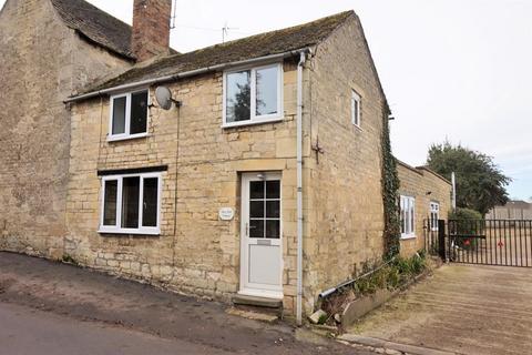 2 bedroom cottage to rent, Shepherds Walk, Belmesthorpe PE9