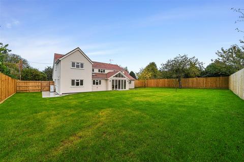 5 bedroom detached house for sale, Mission Lane, East Bergholt