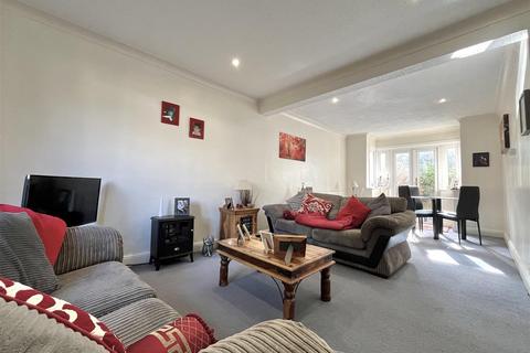 3 bedroom semi-detached house for sale, Ashfield Avenue, Bushey