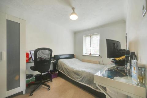 4 Halliday Close, Shenley, Radlett, WD7 9JZ