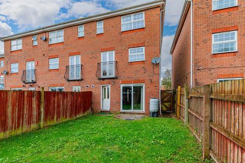 28 Beaufort Square, Cardiff, CF24 2UA