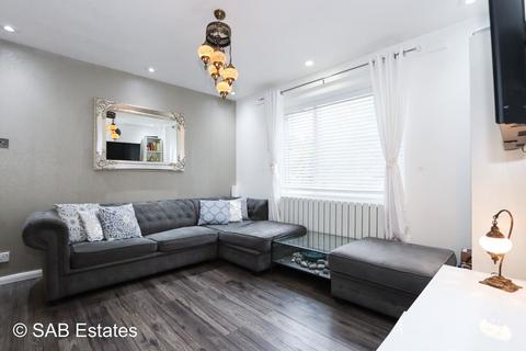 1 bedroom end of terrace house for sale, Dacre Close, Greenford, UB6