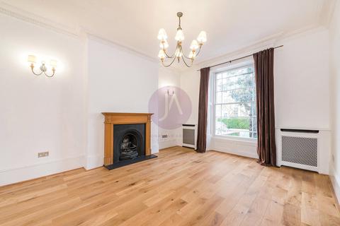 4 bedroom terraced house to rent, Blenheim Terrace, St Johns Wood, London, NW8