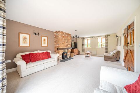 4 bedroom barn conversion for sale, Tufton, Whitchurch, RG28 7RF