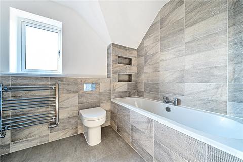 3 Boyne Rise, Kings Worthy, Winchester, SO23 7RE