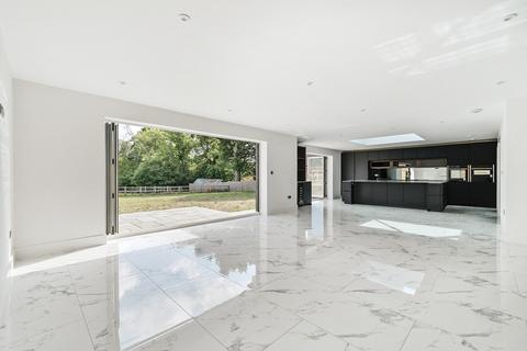 5 bedroom detached house for sale, Southwick Road, North Boarhunt, Fareham, Hampshire, PO17