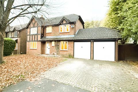 4 bedroom detached house to rent, Greenside Park, Luton, LU2