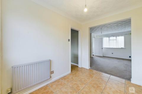 13 Catchpole Close, Greenleys, Milton Keynes, MK12 6LR