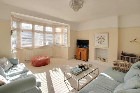 4 bedroom semi-detached house for sale, Addiscombe Road, Shirley Park