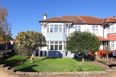 4 bedroom semi-detached house for sale, Addiscombe Road, Shirley Park