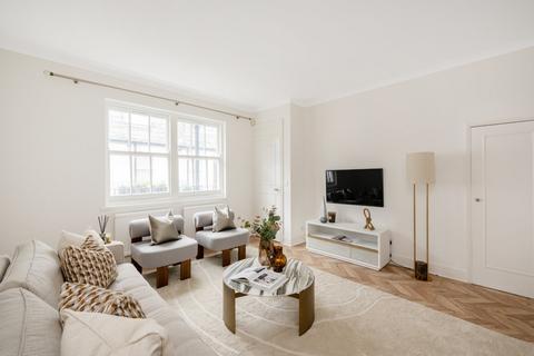 2 bedroom flat for sale, De Vere Mews, Kensington, London