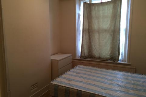 1 bedroom flat for sale, Salisbury Road, london