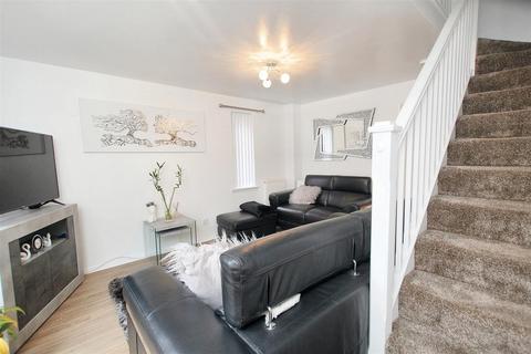 2 bedroom house for sale, Murray Crescent, Newmains