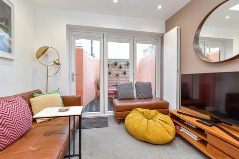 3 bedroom end of terrace house for sale, Market Street, Brighton, East Sussex