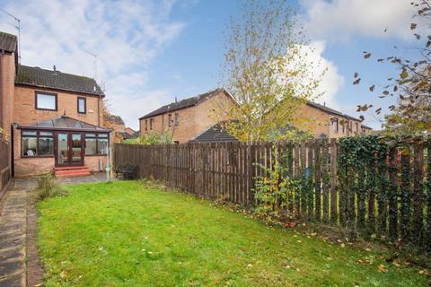 2 bedroom end of terrace house for sale, Carleton Gate, Giffnock