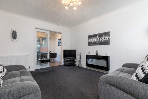 29 Carleton Gate, Giffnock, Glasgow, G46 6NU