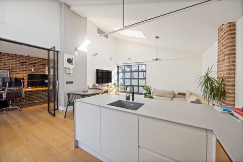 2 bedroom penthouse for sale, Artesian Road, The Westbourne, W2