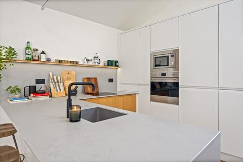 2 bedroom penthouse for sale, Artesian Road, The Westbourne, W2