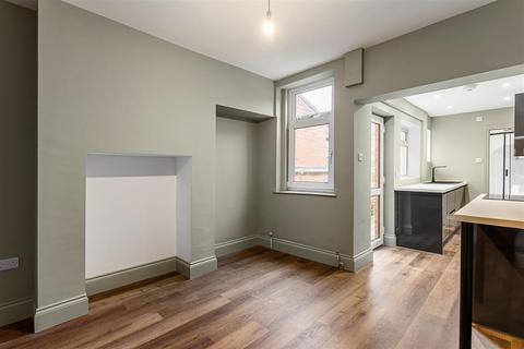 2 bedroom terraced house for sale, Kensington Street, South Bank, York YO23 1JA