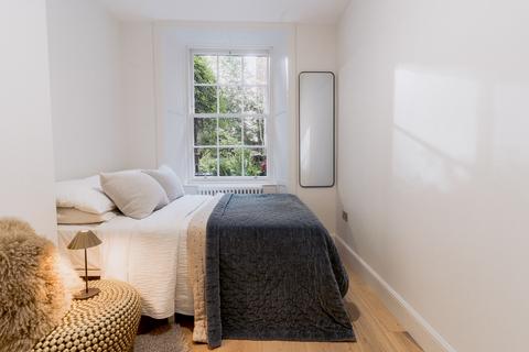 74 Hamilton Place, Edinburgh, EH3 5AZ